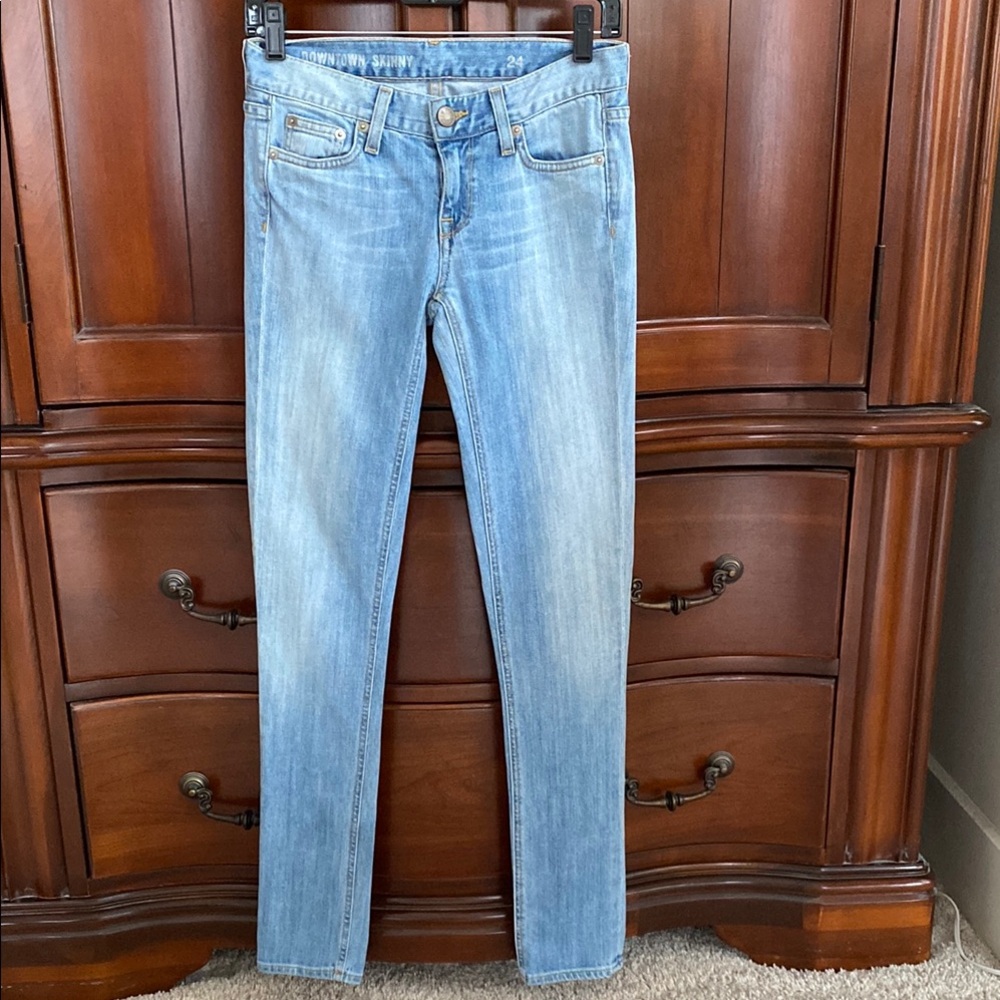 Blue Skinny Jeans with Vintage Faded Look